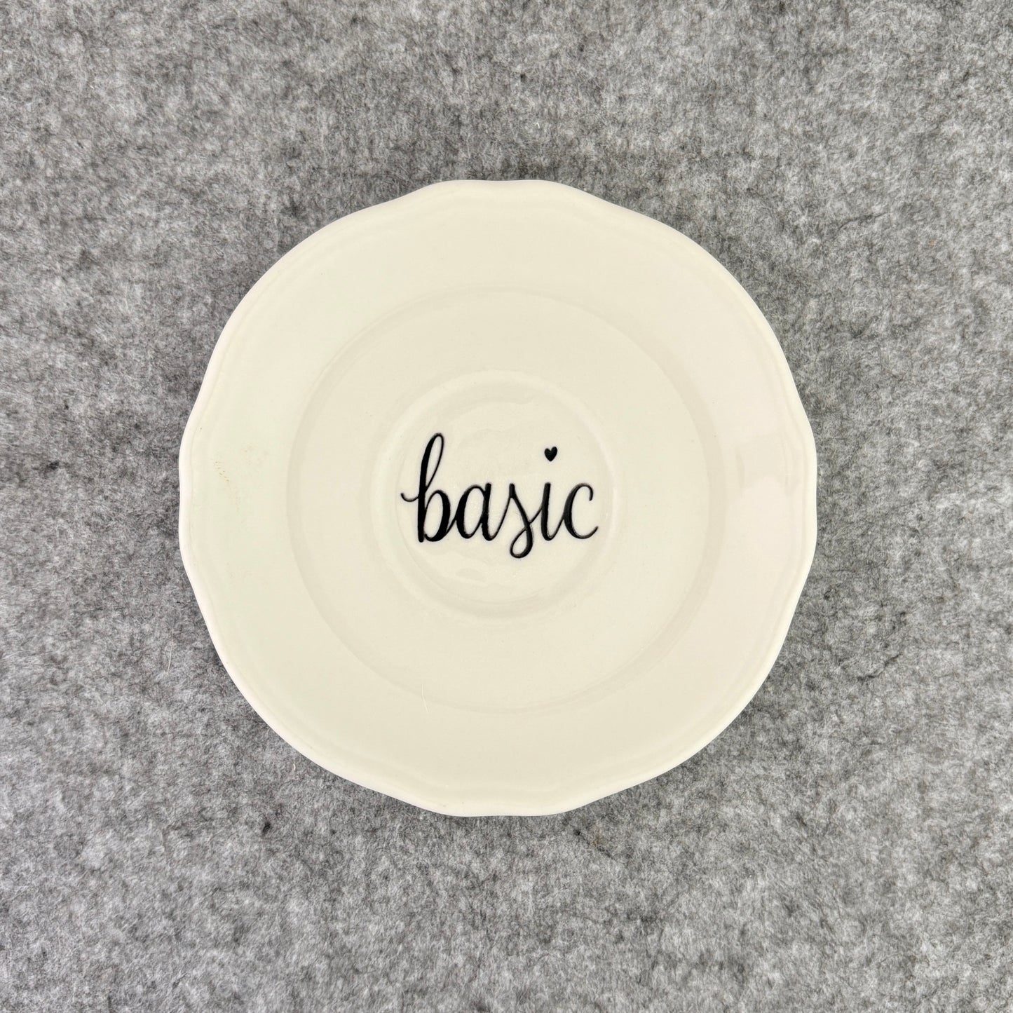 basic - trinket dish